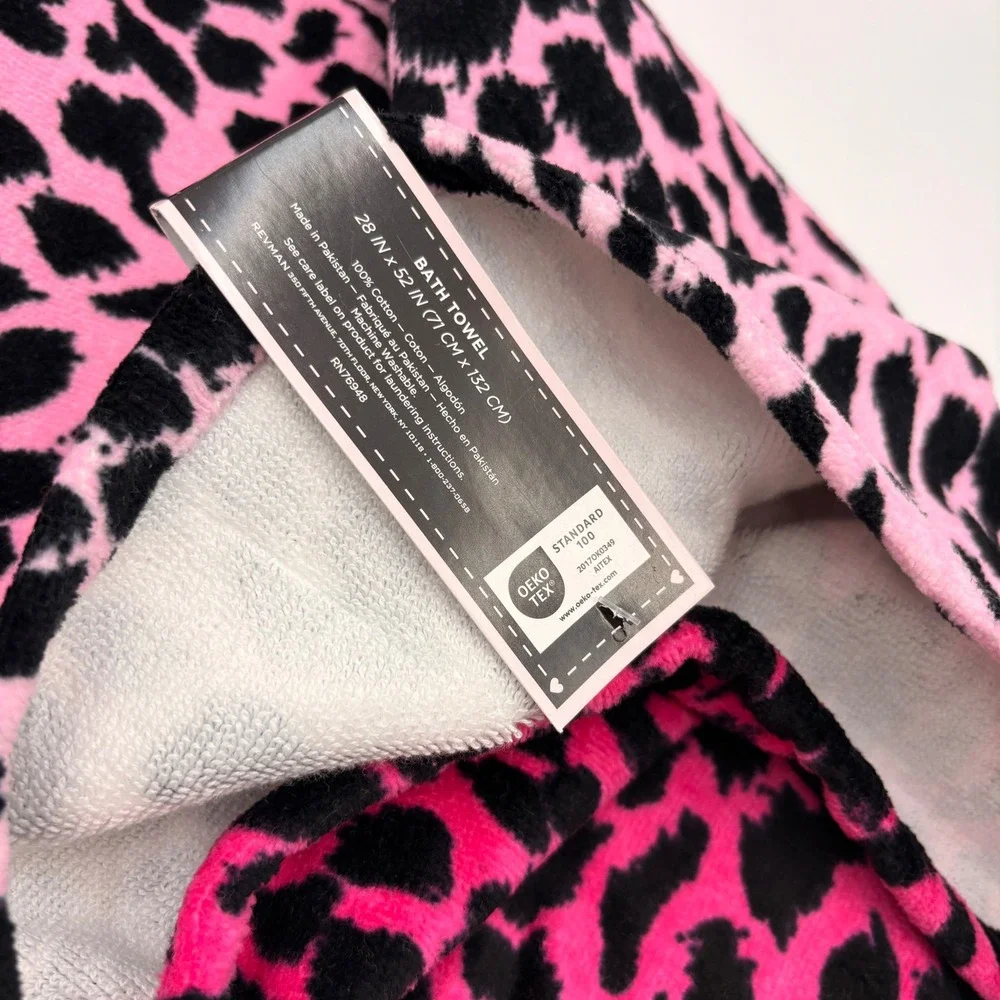 Betsey Johnson Pink Black Leopard Print Cotton Bath Towel 28x52 NWT